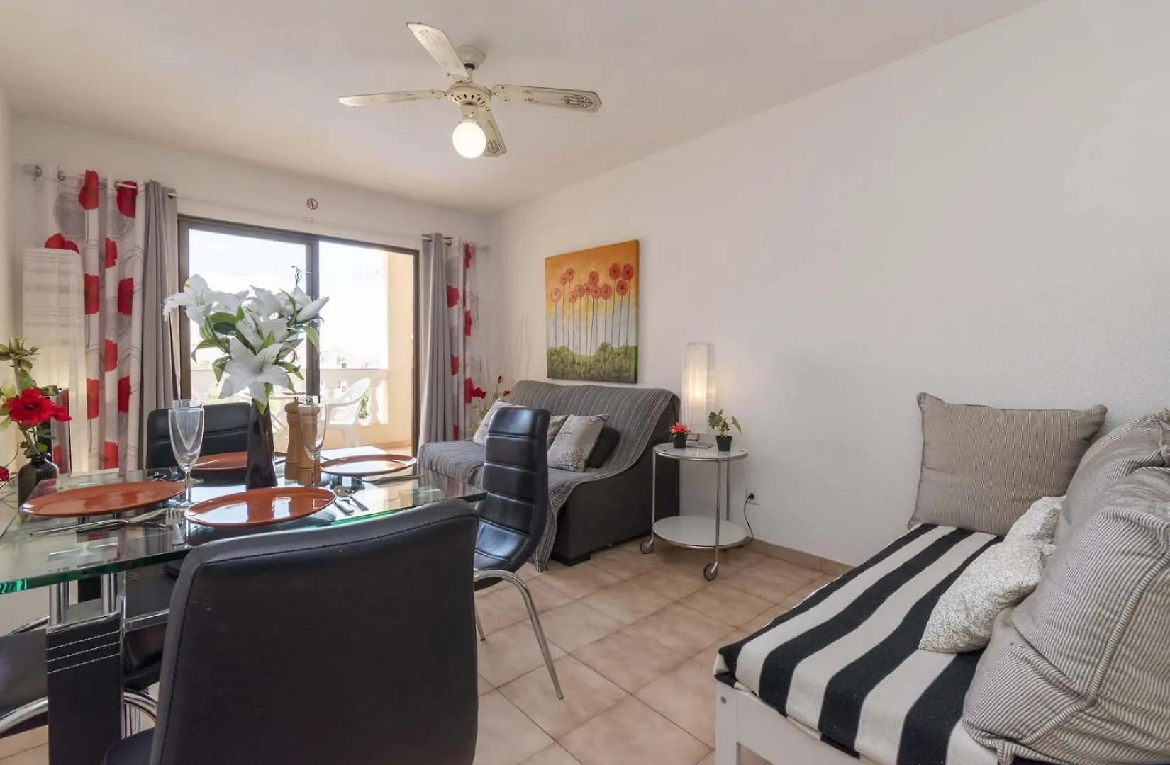 Castle Harbour 6 Apartamento Los Cristianos  Espanha